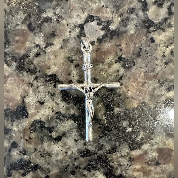 NWOT Sterling Silver Crucifix Pendant - Picture 1 of 2